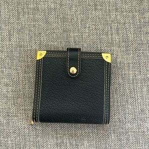 Louis Vuitton compact wallet in Suhali Leather
